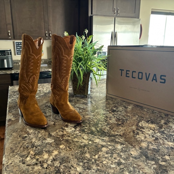 Tecova The Abby Sienna Suede Size 10.5B Tall Boots - Picture 4 of 4